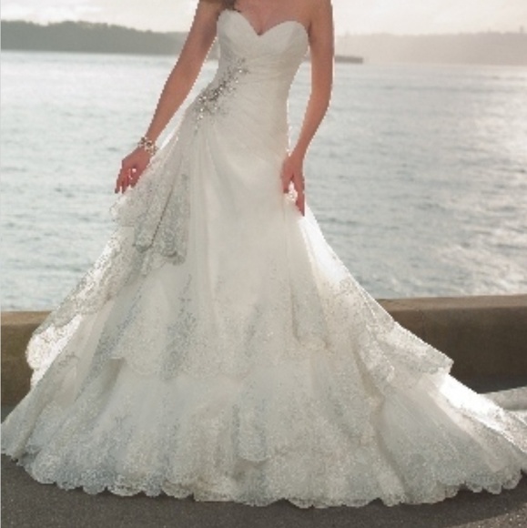 Sophia Tolli Wedding Dress - Picture 1 of 4